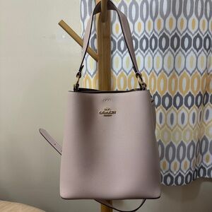 COACH PINK Chic Bucket Bag